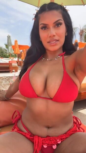 Full leaked Abida private onlyfans photo
