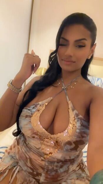 Full leaked Abida private onlyfans photo