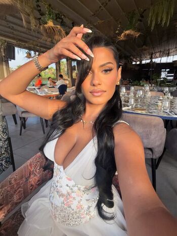 Full leaked Abida private onlyfans photo