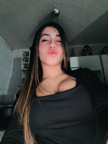 abril arg