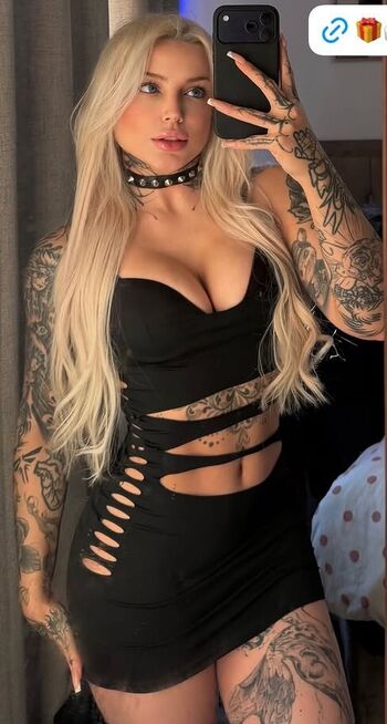 Full leaked Acompanhantes private onlyfans photo