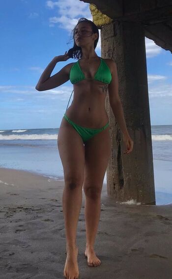 Full leaked Karolyn/ private onlyfans photo