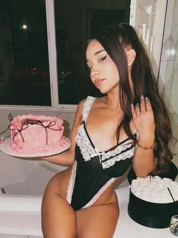 Full leaked Alahna ly private onlyfans photo