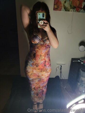 Full leaked Alaskasweets private onlyfans photo