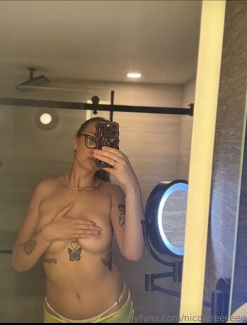 Full leaked Alex nicole reece private onlyfans photo