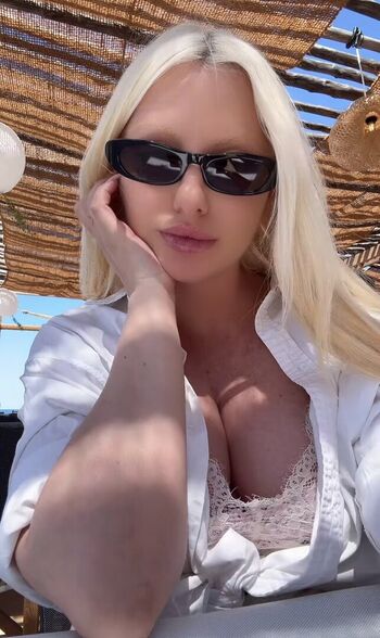 Full leaked Alexandra stan private onlyfans photo