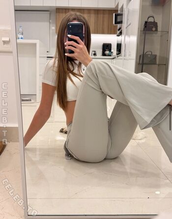 Full leaked Aleynabaddie private onlyfans photo