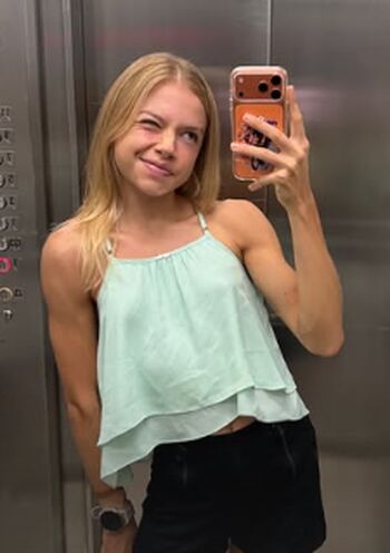 Full leaked Aline steffens private onlyfans photo