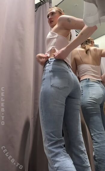 Full leaked Aline xue private onlyfans photo