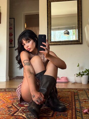AlmondMilkHunni