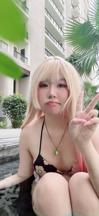 Altariaa_cos