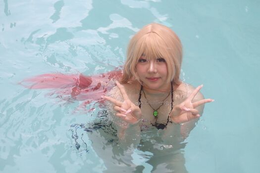 Altariaa_cos