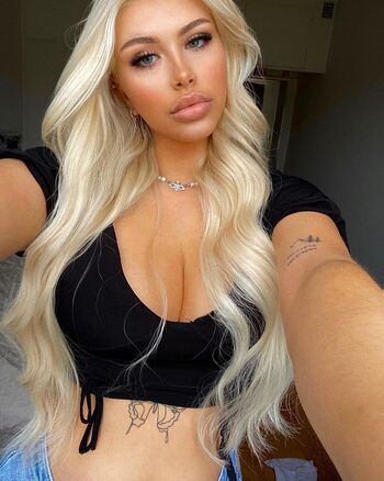 Alva Angelina