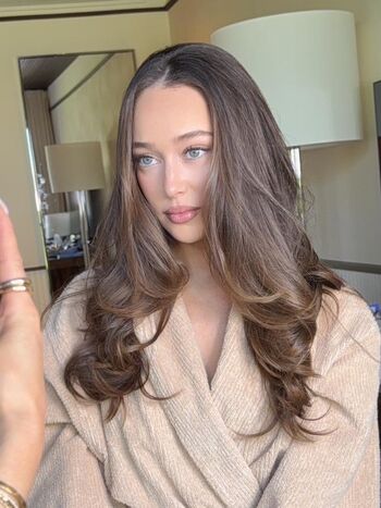 Alycia Debnam Carey