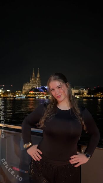 Full leaked Alyssa baum private onlyfans photo