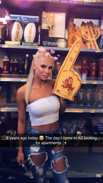 Full leaked Alyssa hyde private onlyfans photo