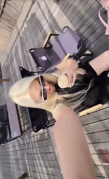 Full leaked Amber koltzow bastick private onlyfans photo