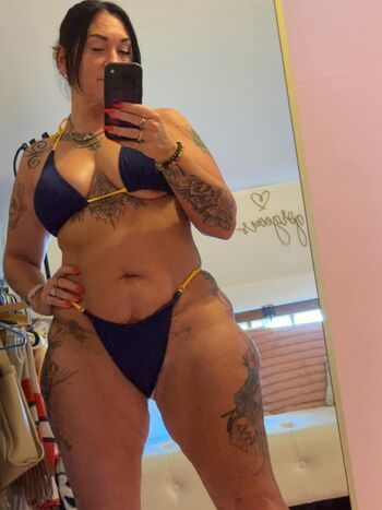 Full leaked Amy lynn l mzlynn private onlyfans photo