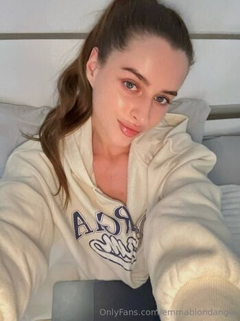 Full leaked Amywinestine private onlyfans photo