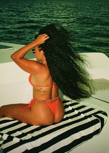 Angela Simmons