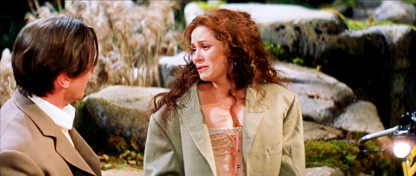 Anna Friel