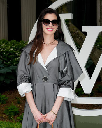 Full leaked Anne hathaway private onlyfans photo