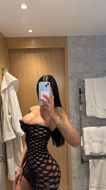 Full leaked Annelesemilton private onlyfans photo