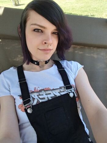 Anri Singer
