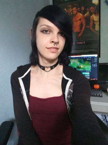Anri Singer