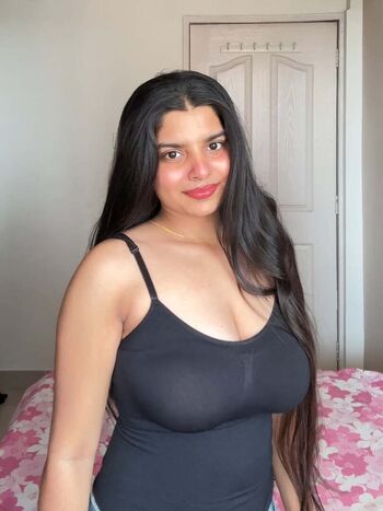 _anushkadiariess_