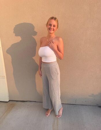 Anya.Truax