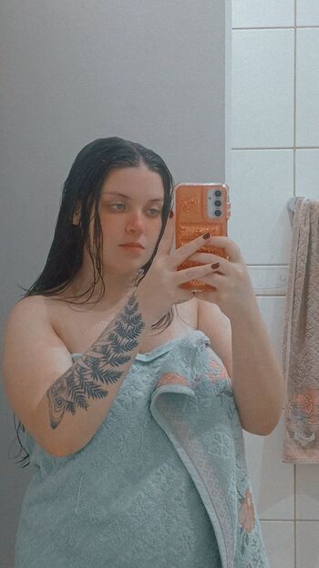 Full leaked Apron bellies private onlyfans photo