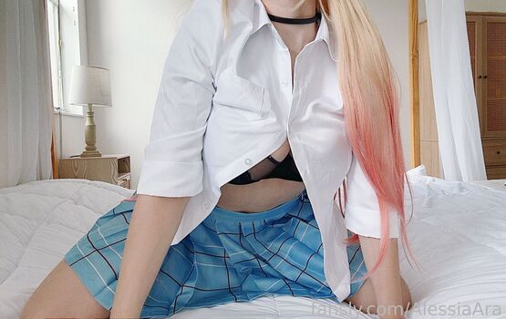 Full leaked Araalessia private onlyfans photo