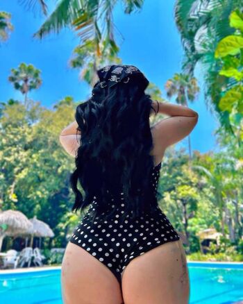 Full leaked Arely munson private onlyfans photo