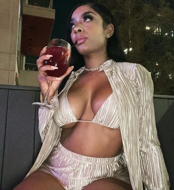 Full leaked Ashaughnfitness page private onlyfans photo
