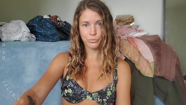 Full leaked Asmressense private onlyfans photo