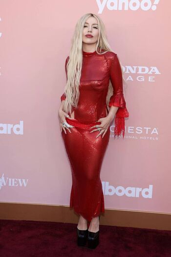 Ava Max