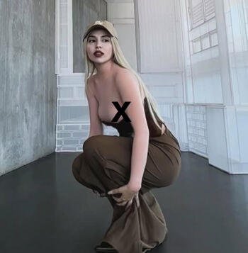 Ava Max