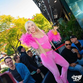 Ava Max