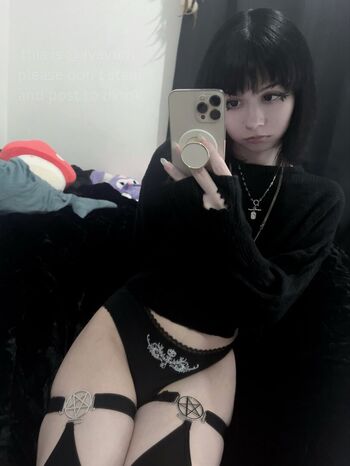 Full leaked Avavme private onlyfans photo