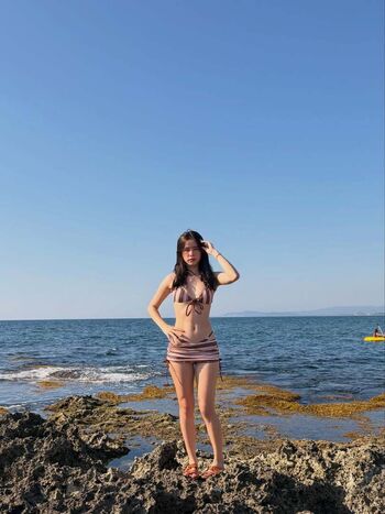 Ayesha Oprenario