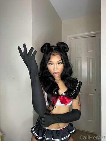 Full leaked Ayisha mina private onlyfans photo