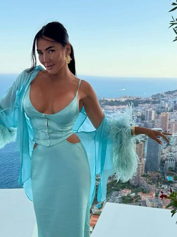 Full leaked Aysina julia private onlyfans photo