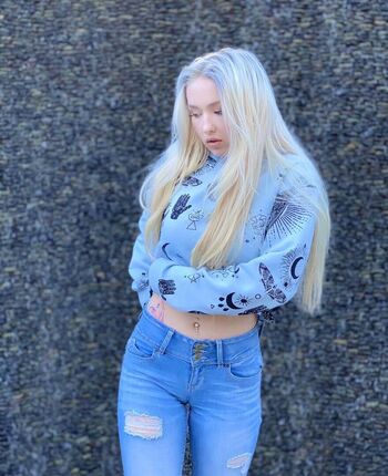 Full leaked Babyblubunny private onlyfans photo