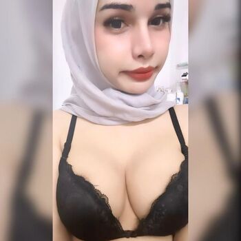 Babyfarah69