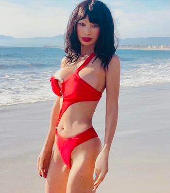 Bai Ling