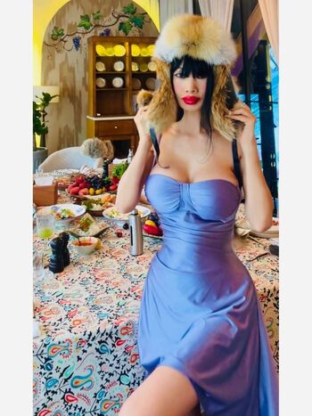 Bai Ling