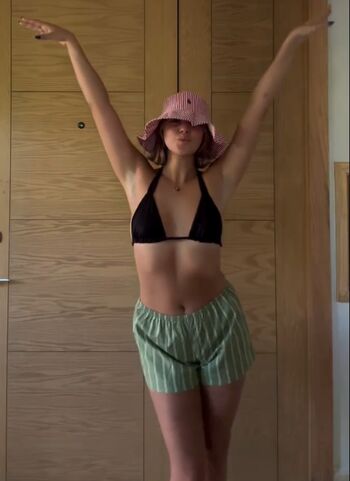 Full leaked Bailee madison private onlyfans photo
