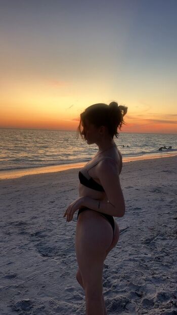 Full leaked Bambi snow private onlyfans photo
