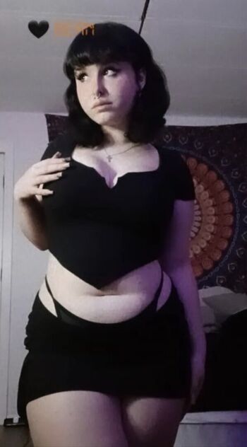 Full leaked Bayleefelax private onlyfans photo
